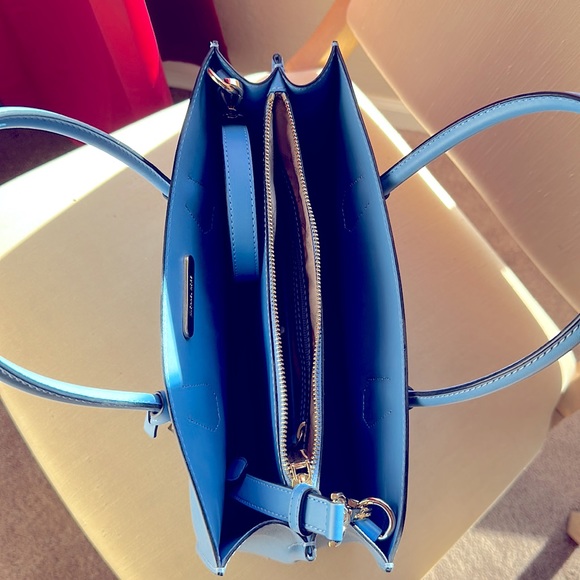 Michael Kors Like New Tote - Picture 2 of 6